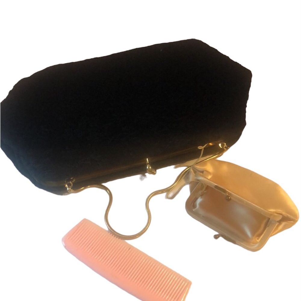 Woman’s elegant VTG Y2k black Harry Levine 3 piece set HL  USA clutch handbag